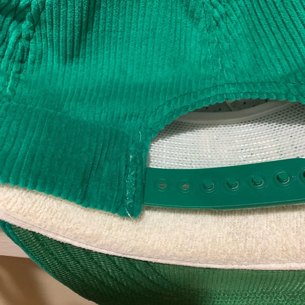 Used Vintage First Union snap back trucker hat. - Picture 4 of 5
